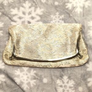 Vintage Ivory/Silver Brocade Clutch, Excellent Vintage Condition